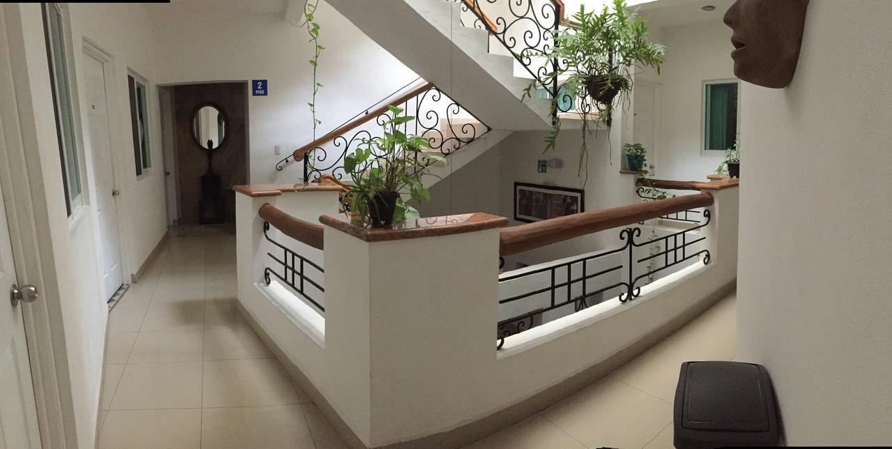 Casa Del Parque Vallarta Пуэрто-Вальярта Экстерьер фото