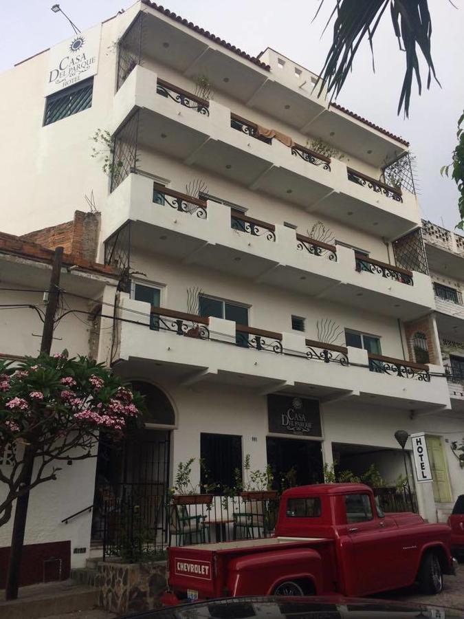 Casa Del Parque Vallarta Пуэрто-Вальярта Экстерьер фото