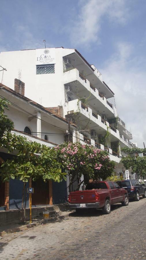 Casa Del Parque Vallarta Пуэрто-Вальярта Экстерьер фото