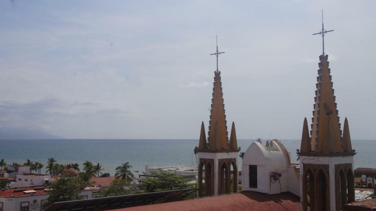 Casa Del Parque Vallarta Пуэрто-Вальярта Экстерьер фото